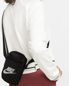  Nike Borsa tracolla borsello Heritage Nero Unisex Poliestere 1